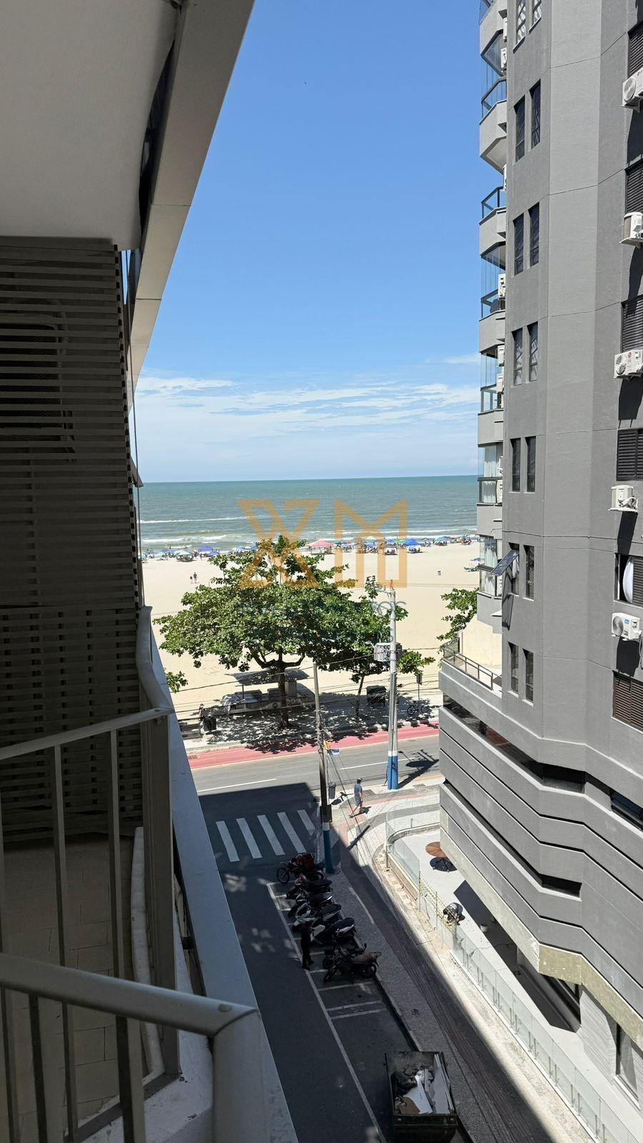 Prédio Frente Mar - Balneário Camboriú/SC, Centro